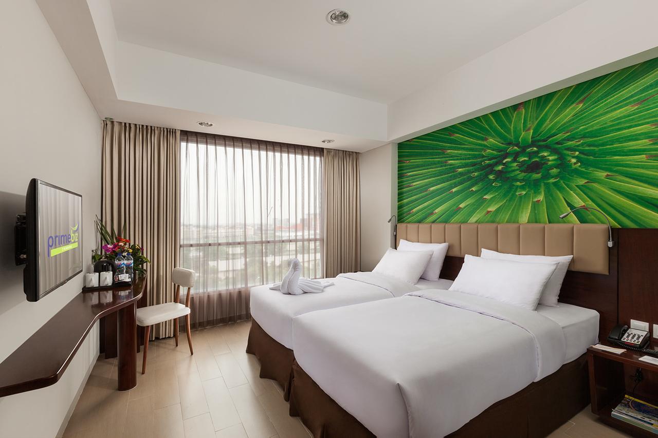 Primebiz Cikarang Hotel Luaran gambar